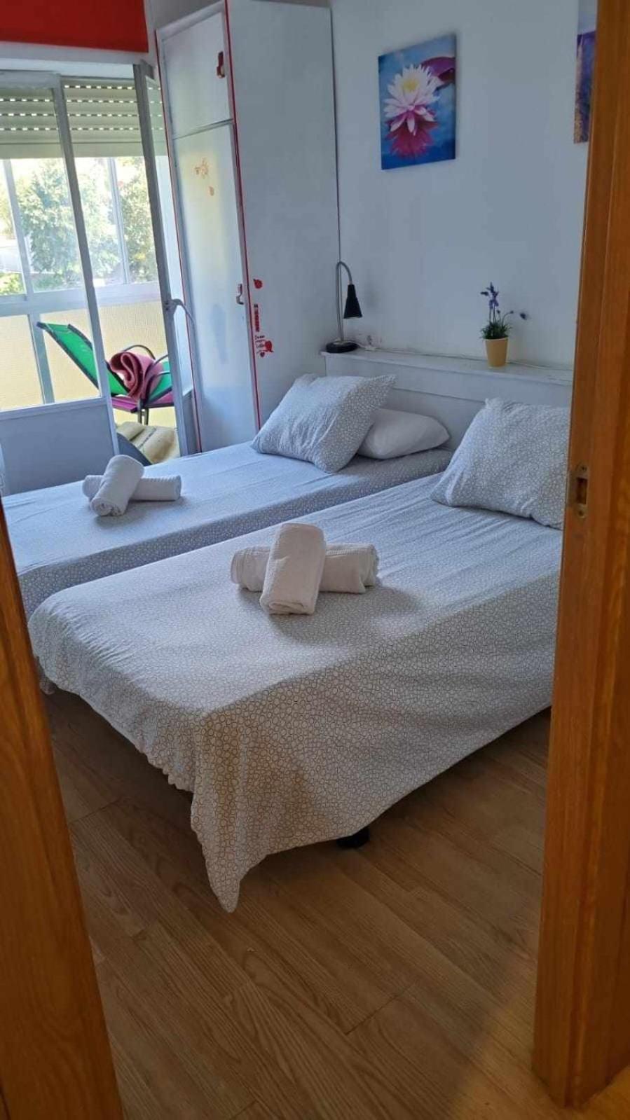 Piso Rio Nervion 15 Minutos Bilbao Leilighet Ugao-Miraballes Eksteriør bilde